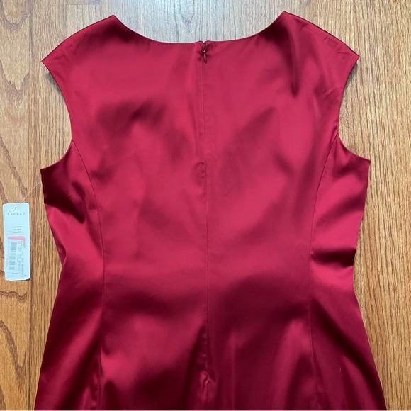 NWT Lauren Ralph Lauren Satin Surplice Sleeveless Dress in Holiday Ópera Red 14 - Picture 9 of 14
